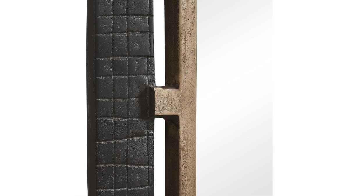 Guerra - Mirror - Walnut &amp; Brass