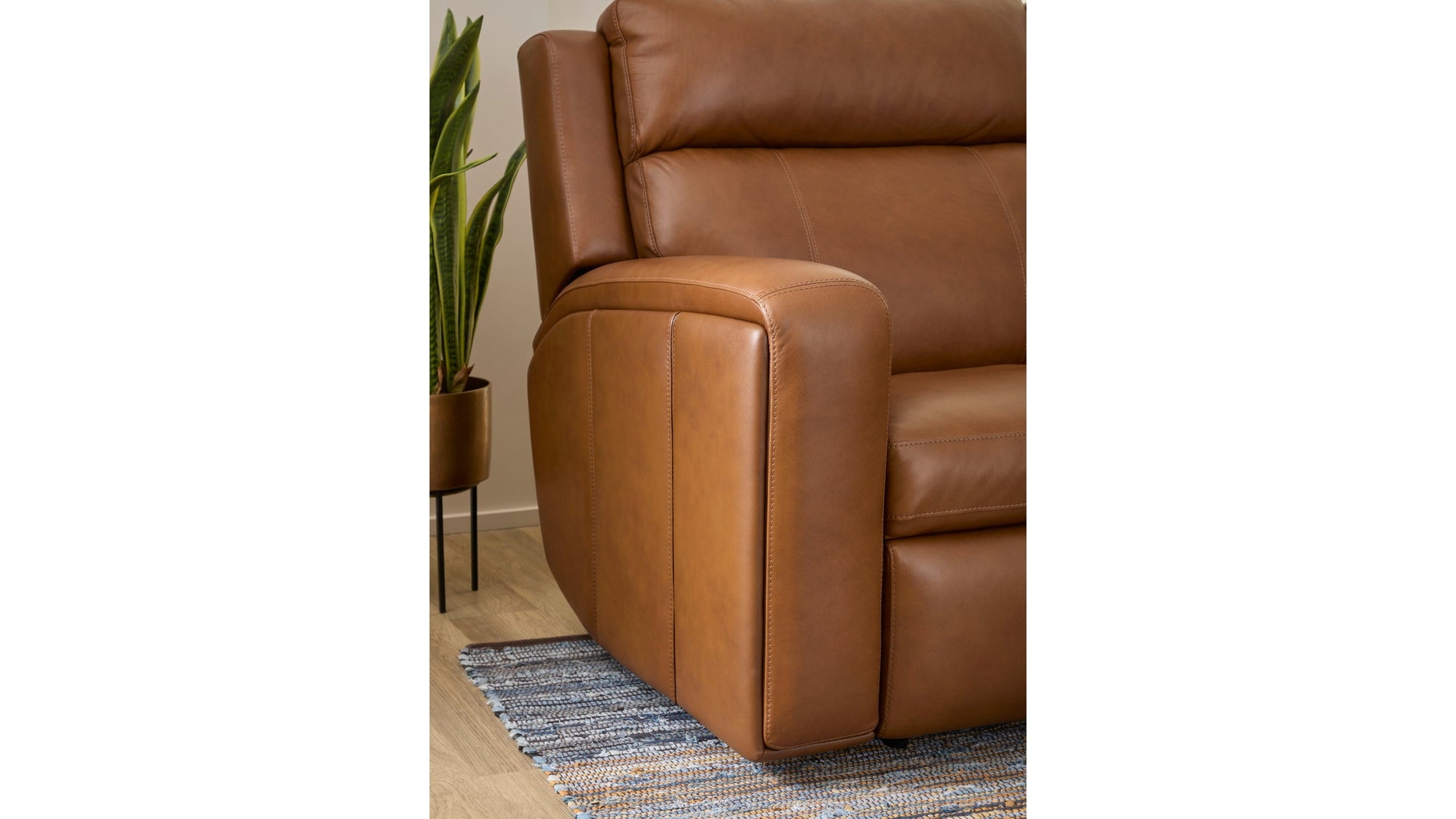 Wyatt - Power Reclining Sofa With Power Headrests &amp; Lumbar