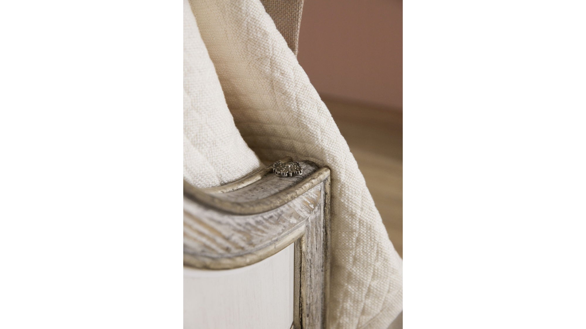 Sanctuary 2 - Diamont King Panel Bed