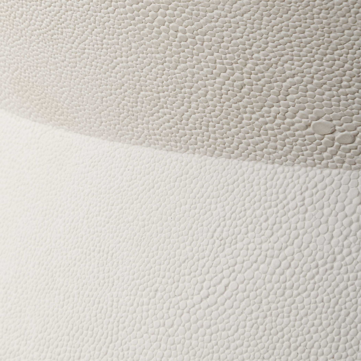 Luxe - White Shagreen Round Box