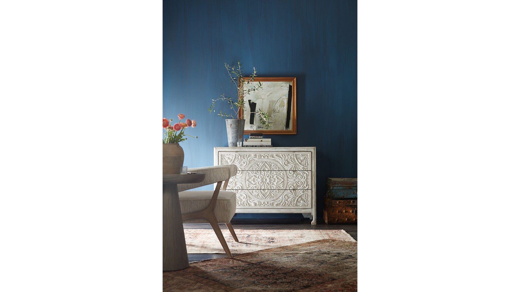 La Grange - Accent Chest
