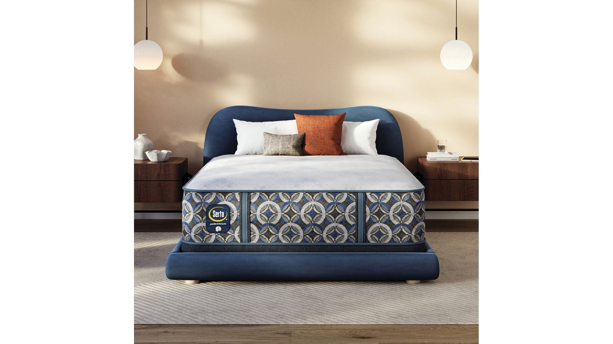 Perfect Sleeper - 14.5" Cascade Bluff Plush Hybrid Mattress
