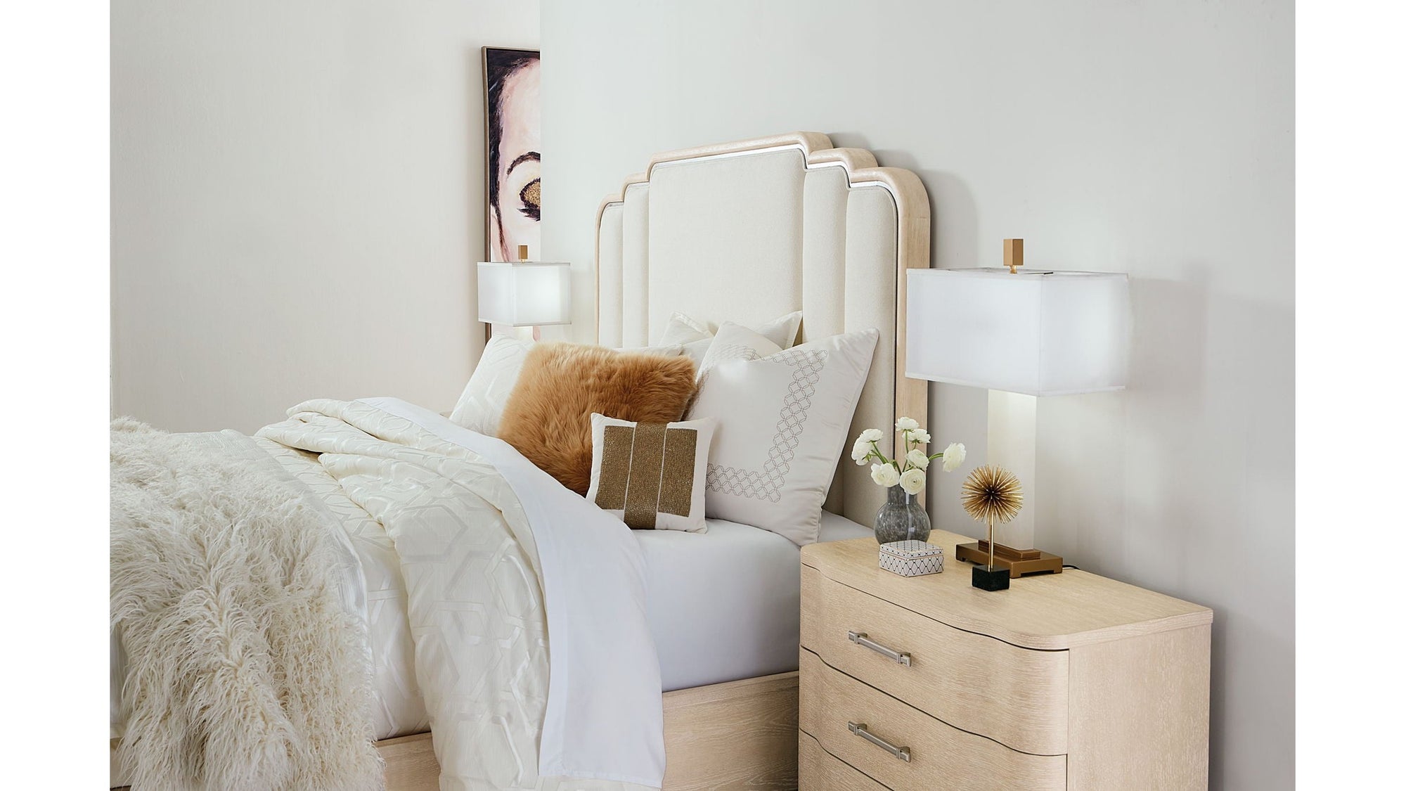 Nouveau Chic - Upholstered Bed