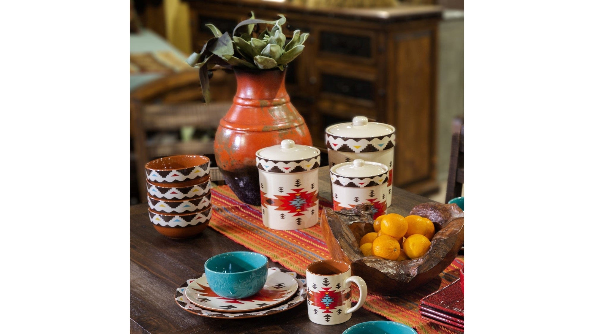 Del Sol - Aztec Ceramic Dinnerware Set Set of 16 - Red / Brown