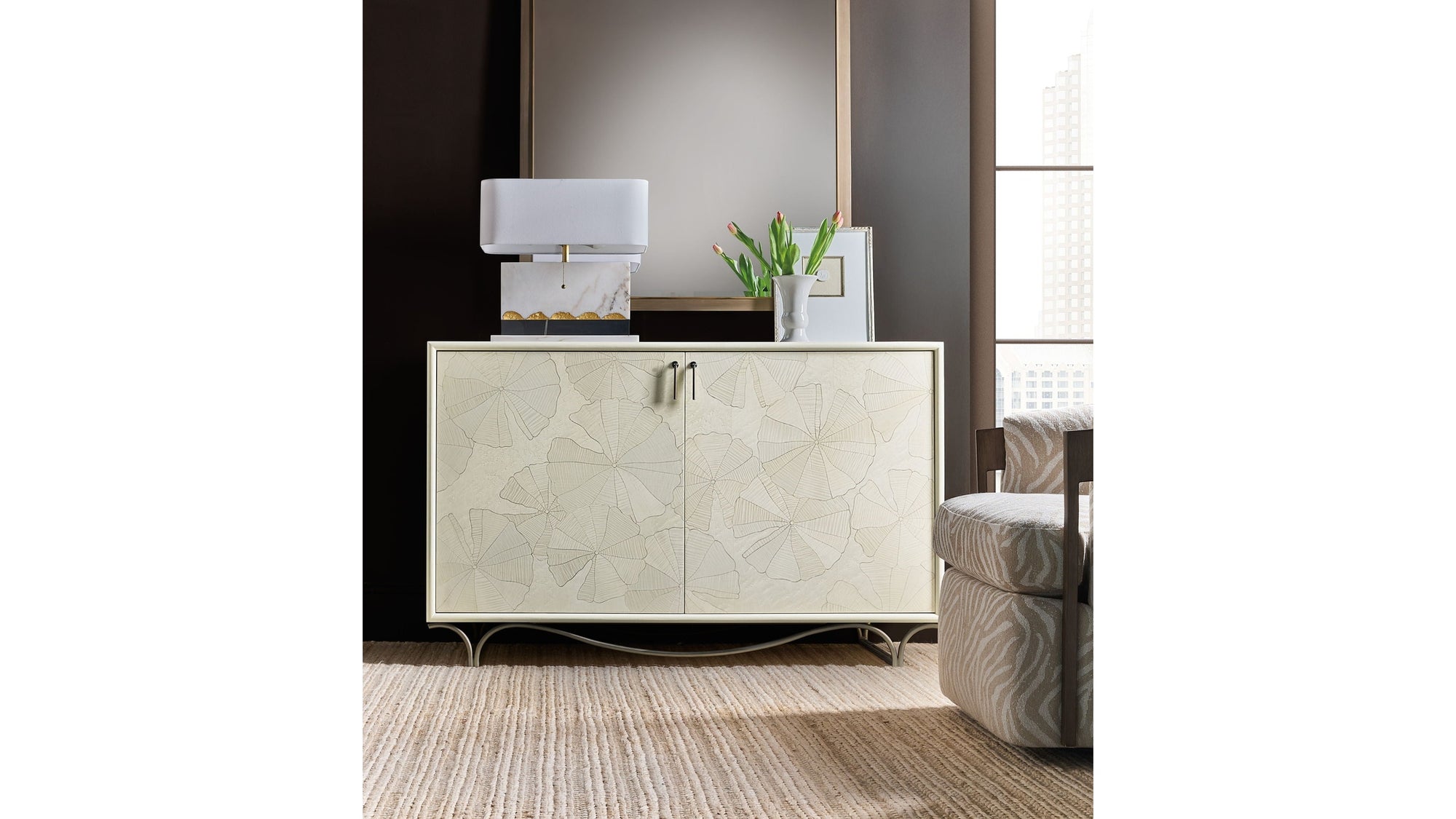 Melange - White Lotus Hall Chest - White