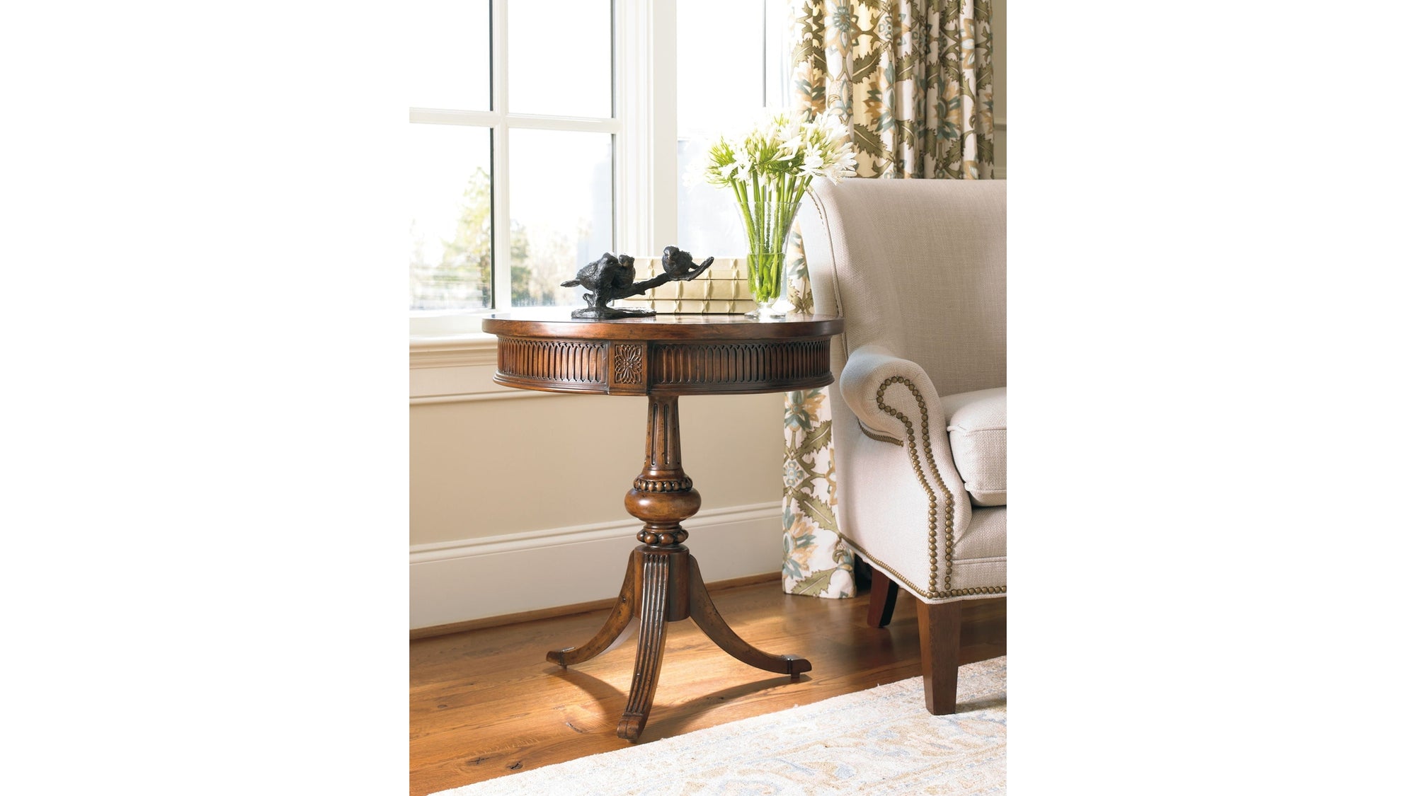 Commerce And Market - Round Pedestal Accent Table - Dark Brown