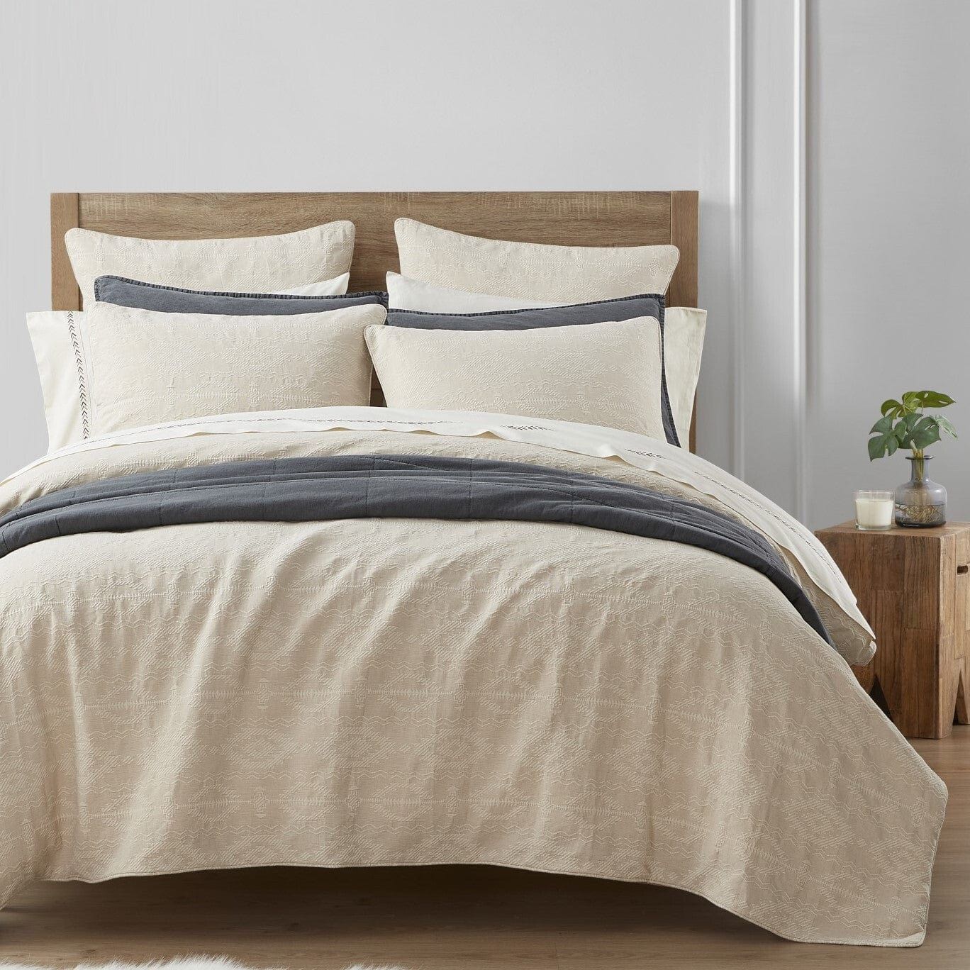 Tempe Matelasse - Twin Duvet Cover Set (Set of 2) - Sand