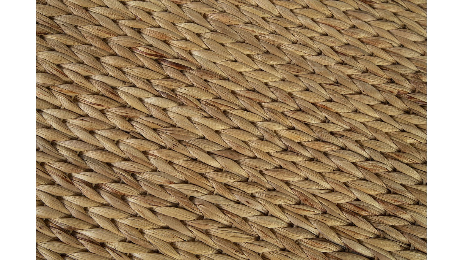 Malacca - Table