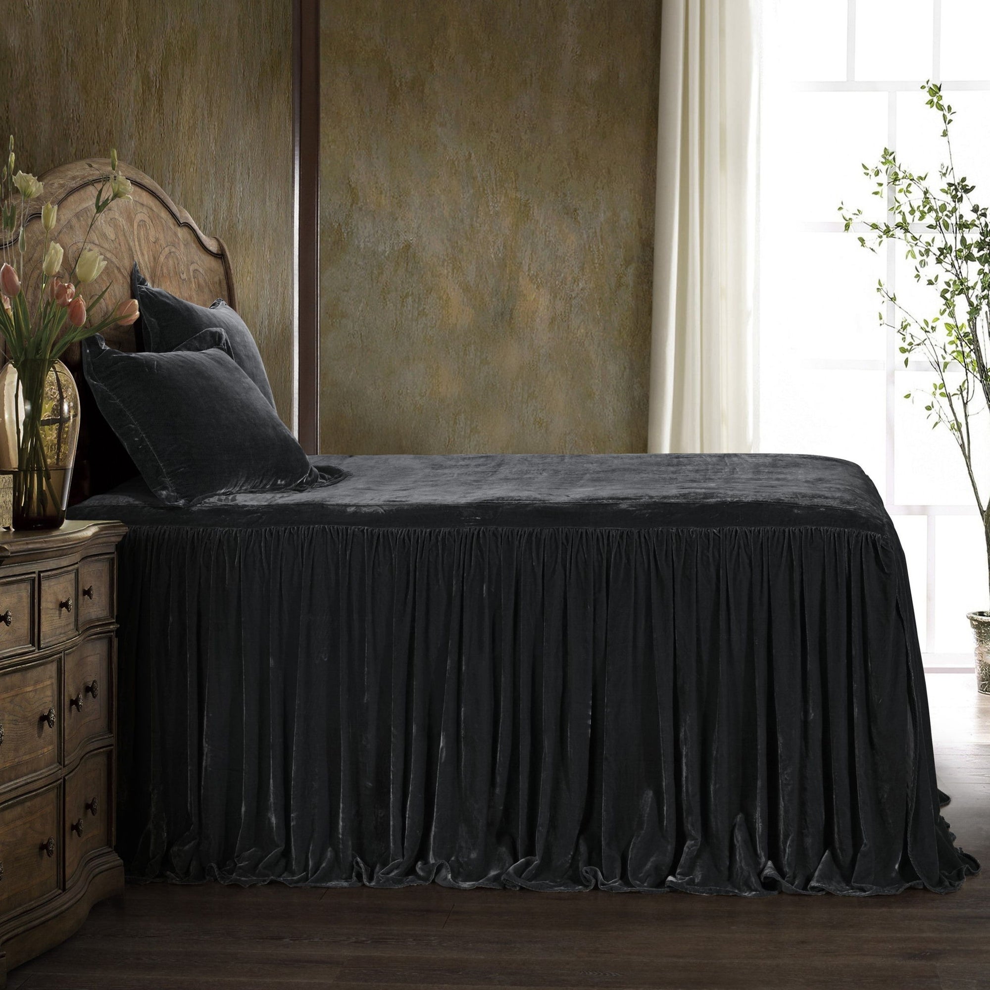 Stella - King Faux Silk Velvet Bedspread Set (Set of 3) - Black