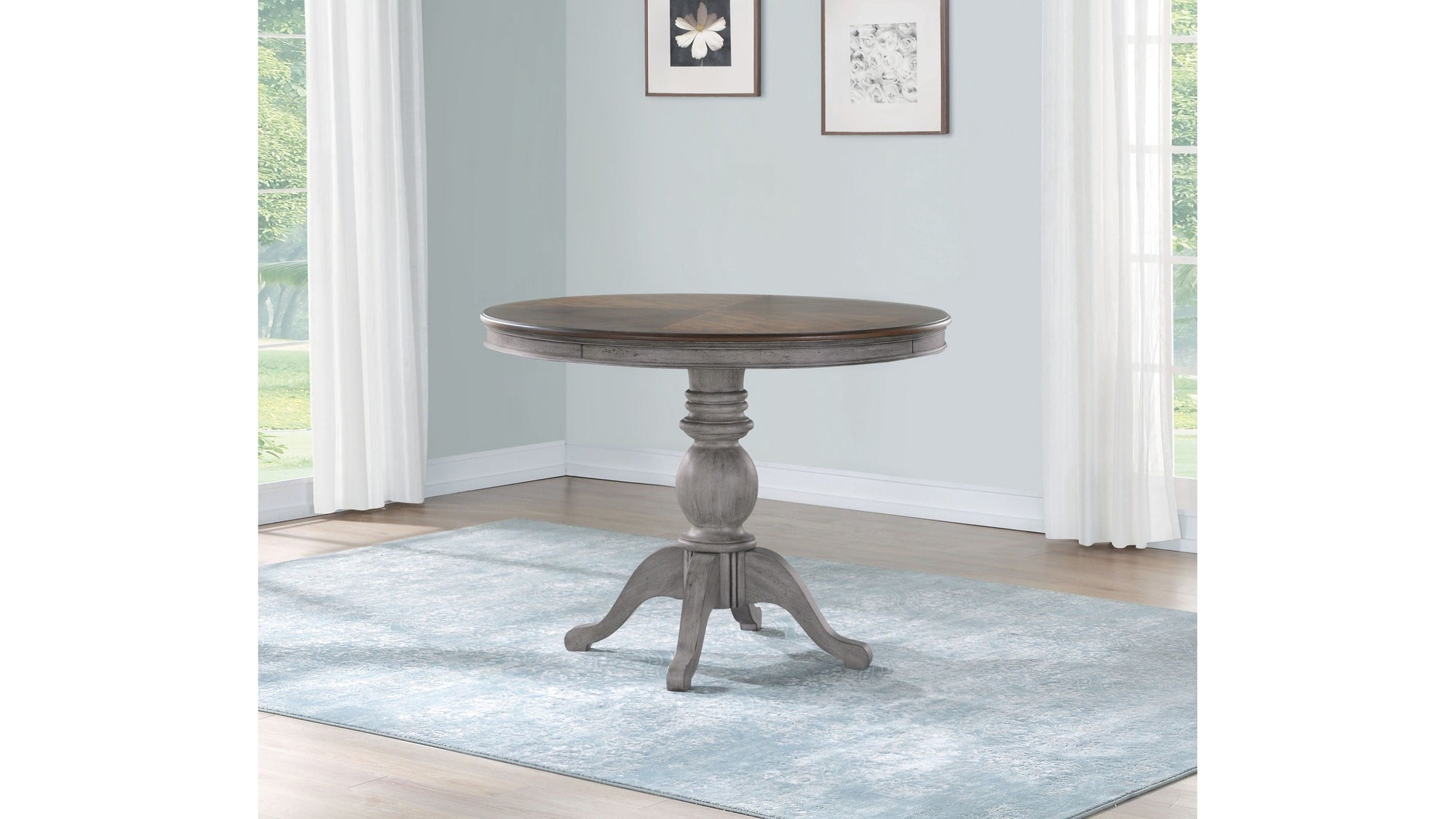 Plymouth - Round Table