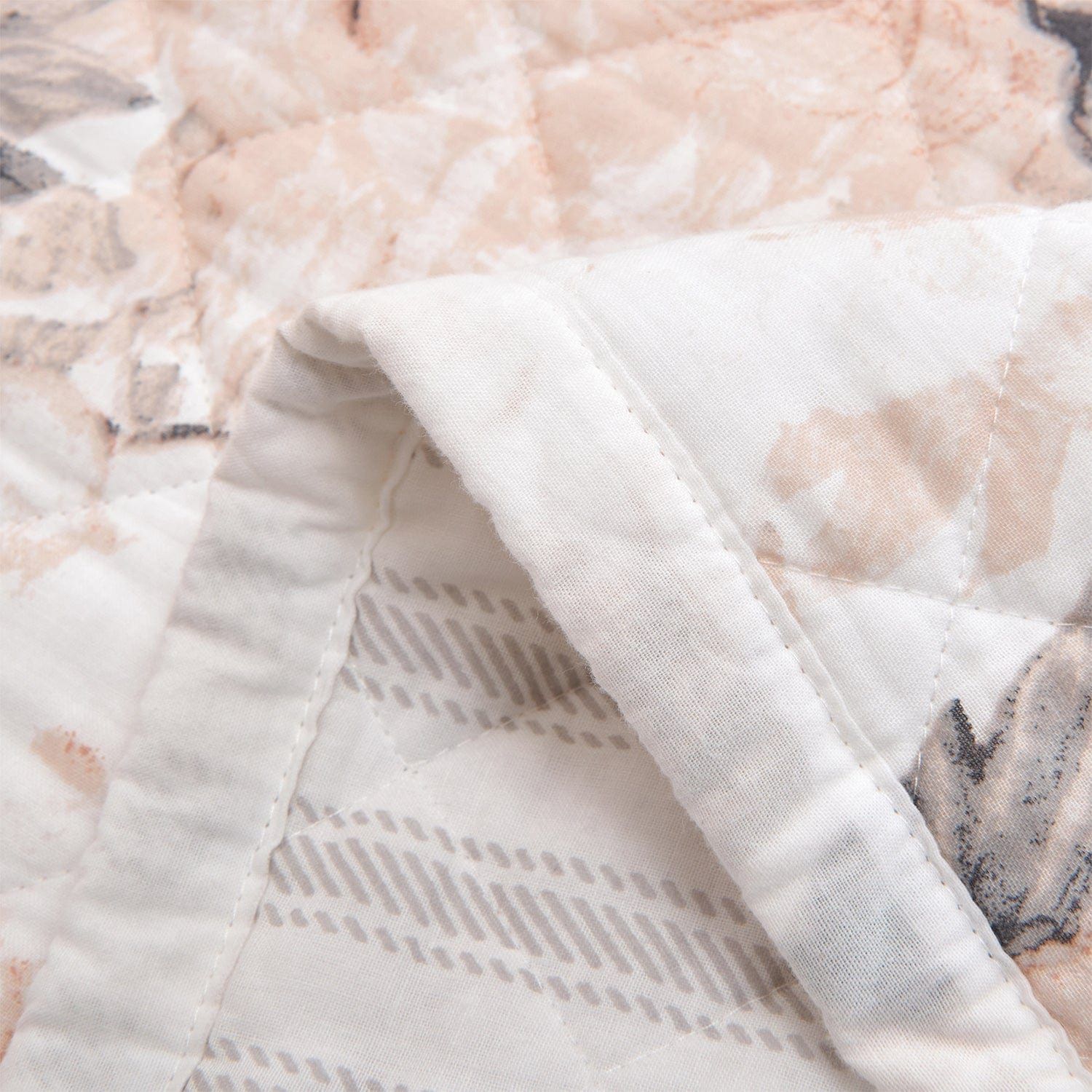Colette - Full/Queen Reversible Quilt Set (Set of 3) - Blush