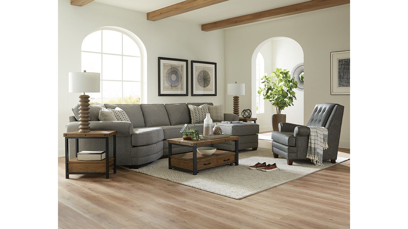 Brantley - 5630 - Sectional
