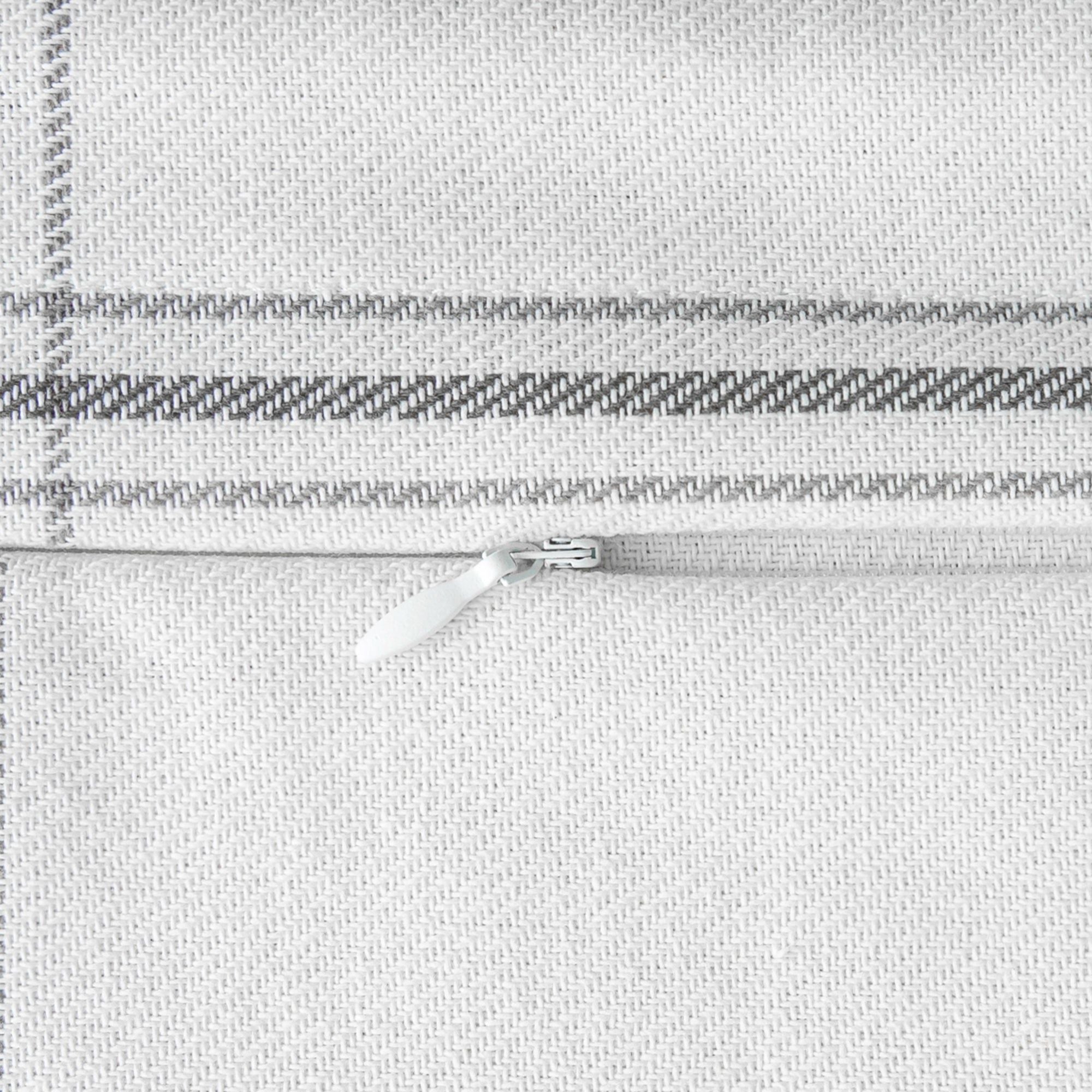 Windowpane - King Plaid Duvet Cover Set (Set of 3) - White
