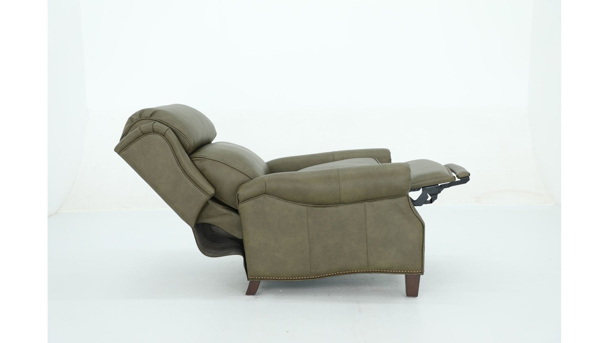 Meade - Push Thru The Arm Recliner