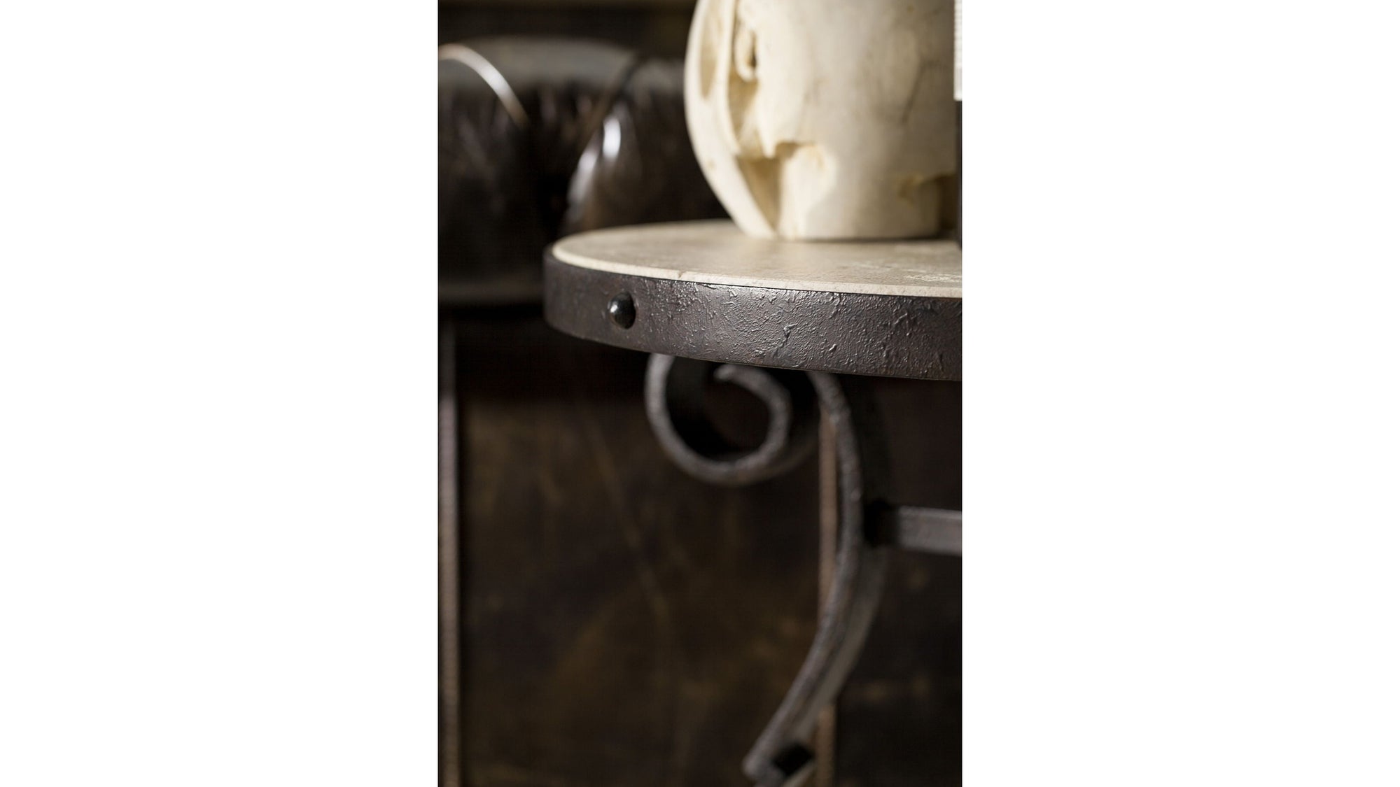 Hill Country - Luckenbach Metal And Stone End Table - Light Brown / Black