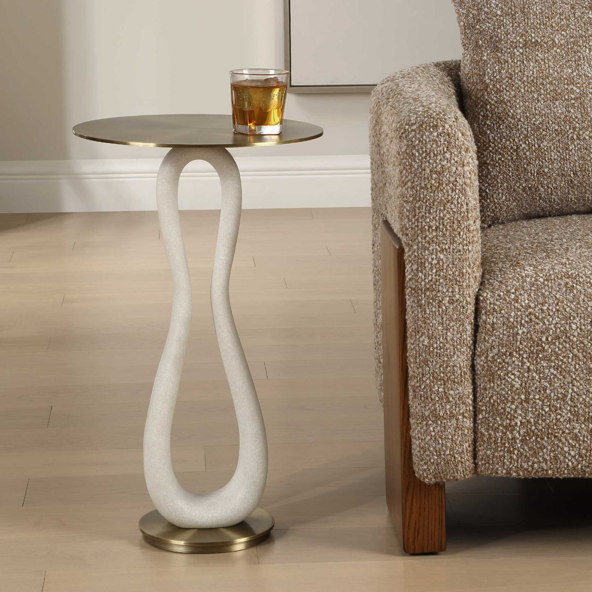 Sonia - Modern Accent Table - Brass