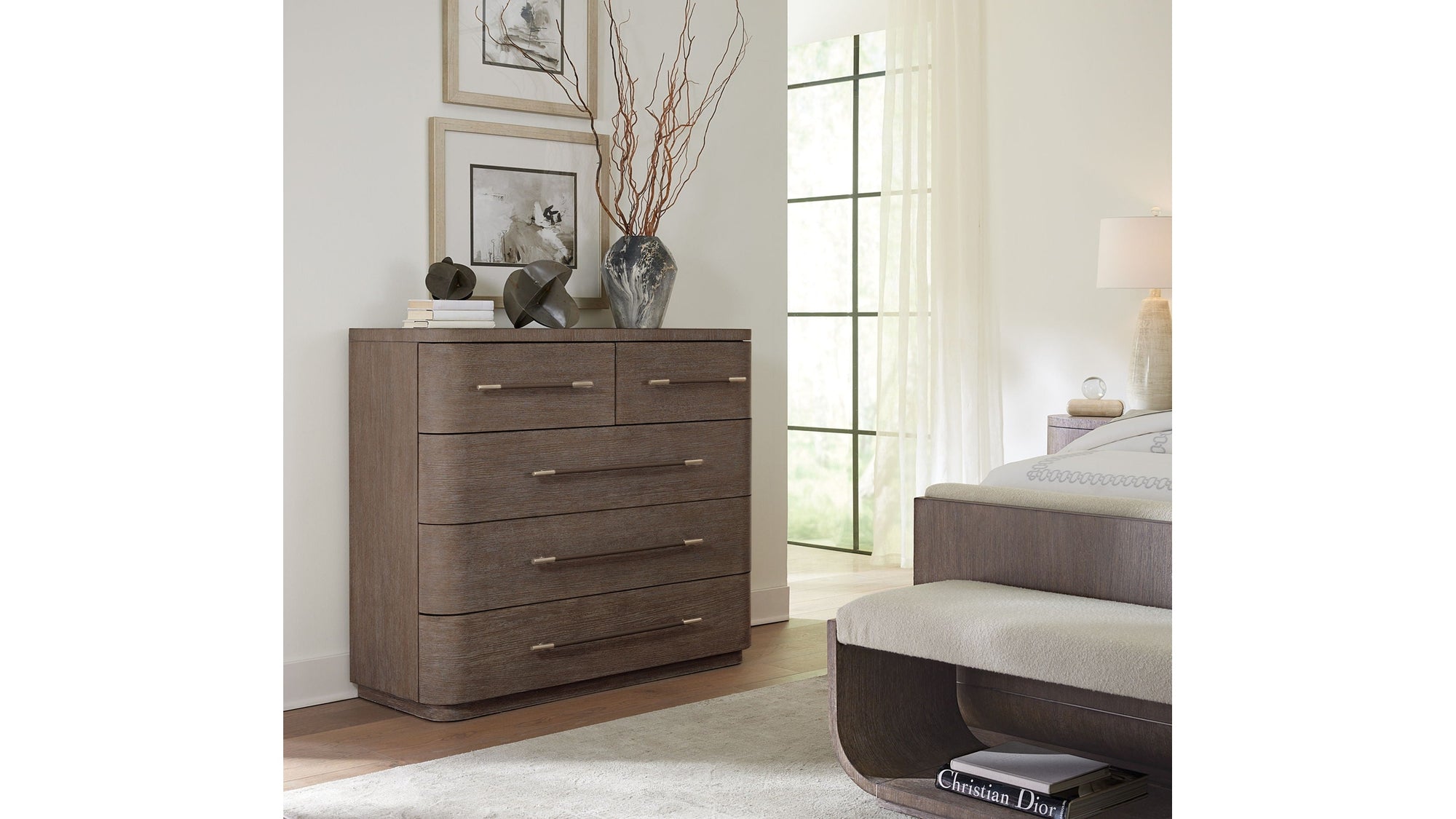 Modern Mood - Bachelors Chest