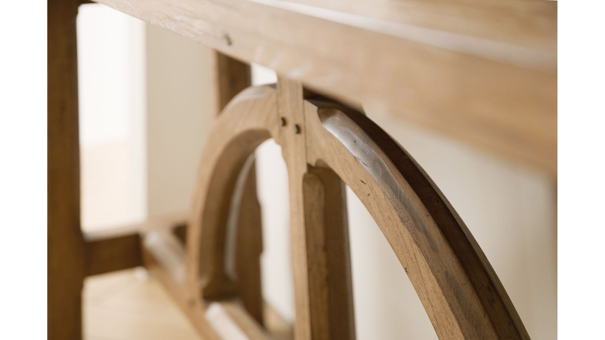 Commerce And Market - Console - Light Wood