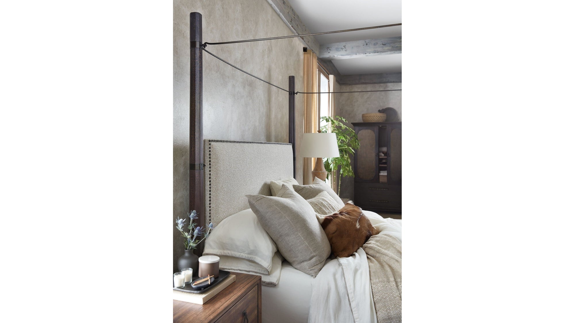 Big Sky - California King Poster Bed With Canopy - Black