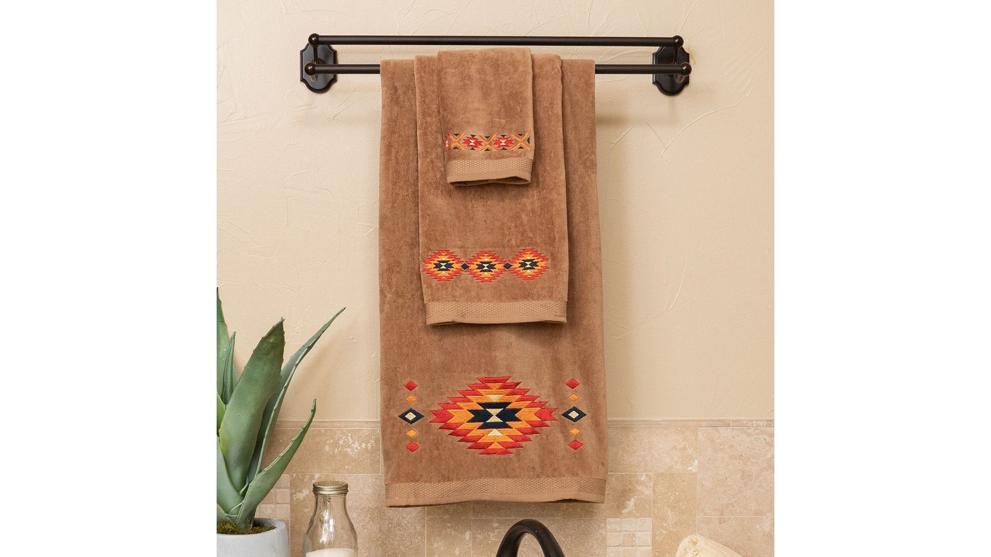 Del Sol - Embroidered Towel Set Set of 3 , 2 Per Carton - Mocha