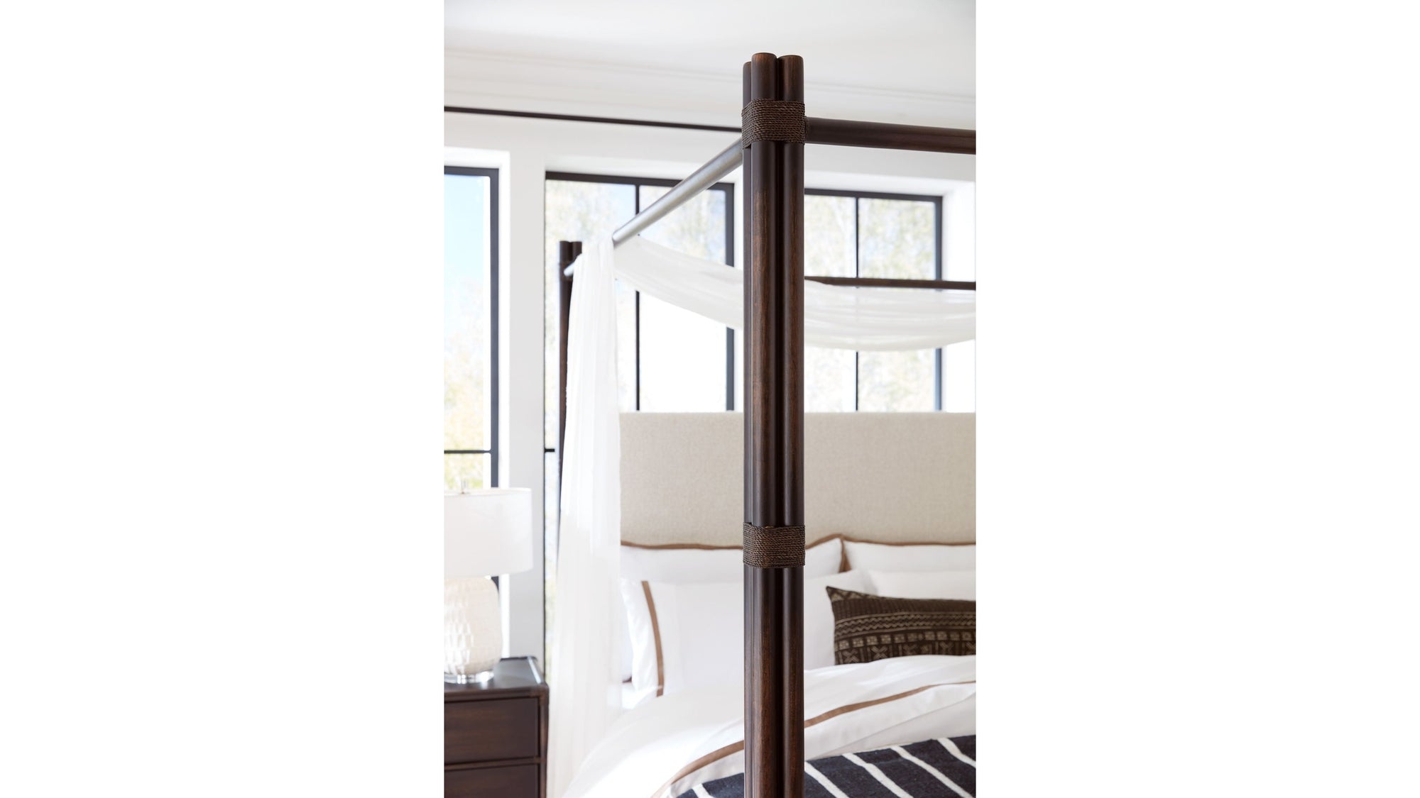 Retreat - Pole Rattan Upholstered Poster Bed With Canopy