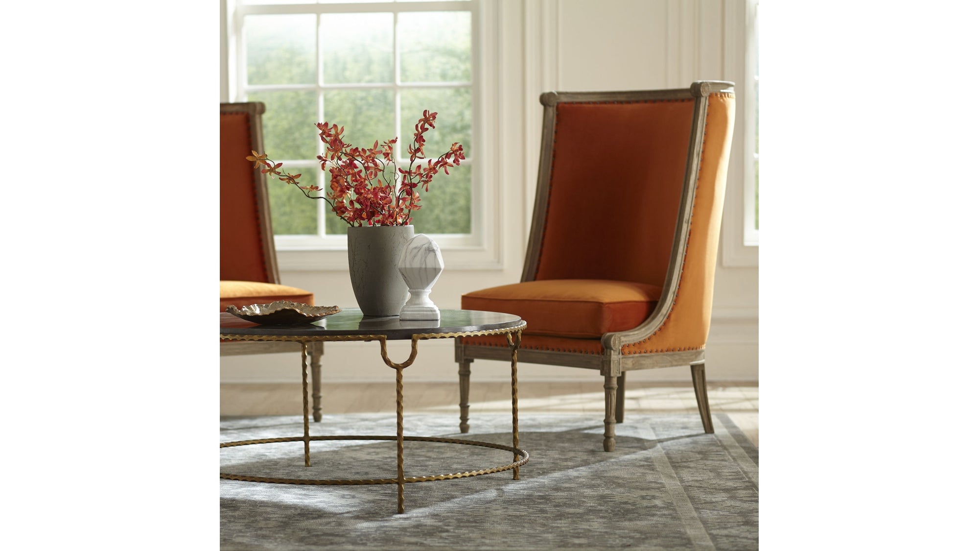 Erabella - Table